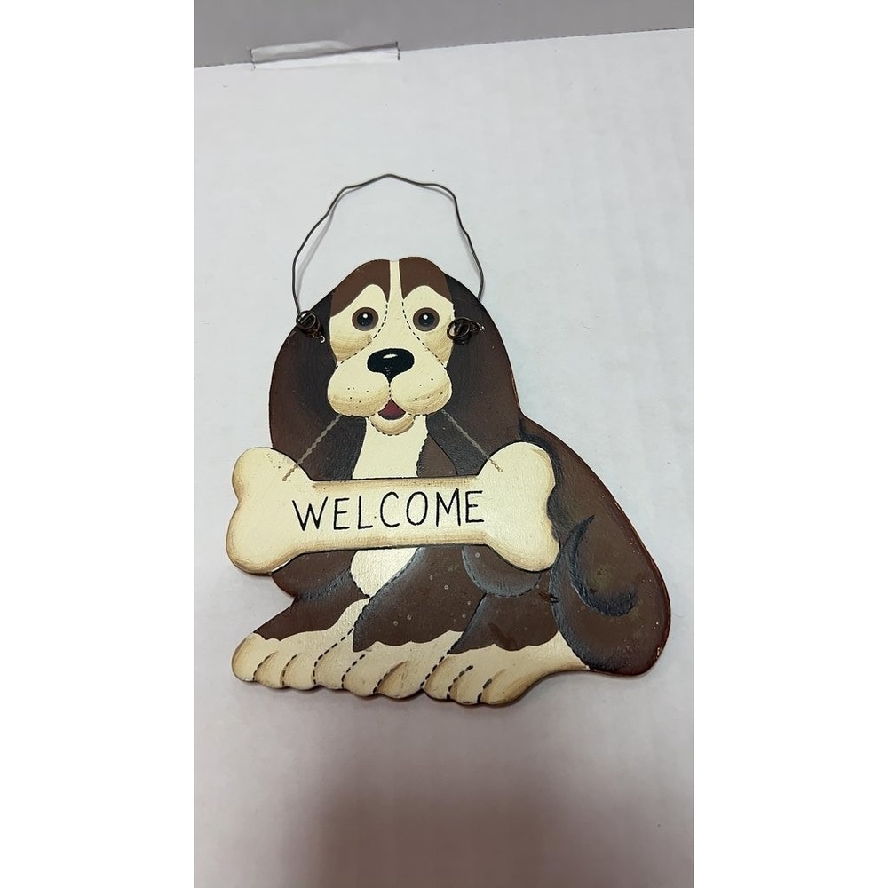 Vintage Wooden Dog Welcome Sign